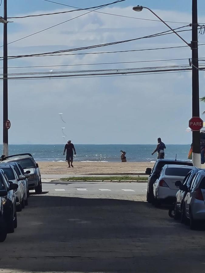 Kitnet Praia Grande Ocian 50 M Da Praia Kültér fotó